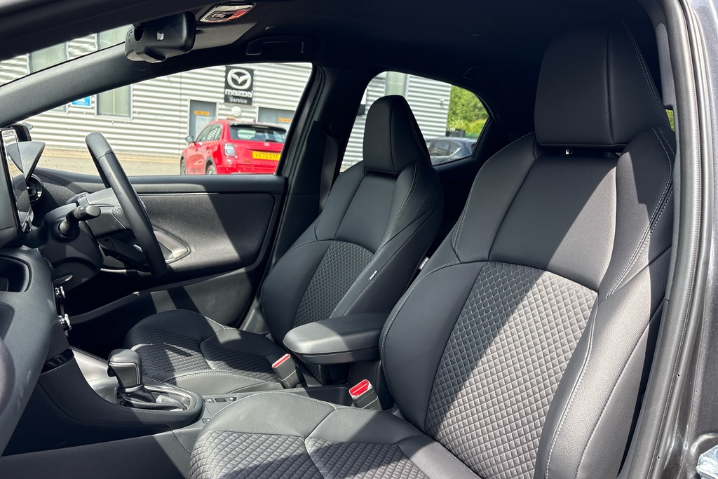 Mazda 2 1.5I Hybrid Homura Cvt OU75KMK Grey #6