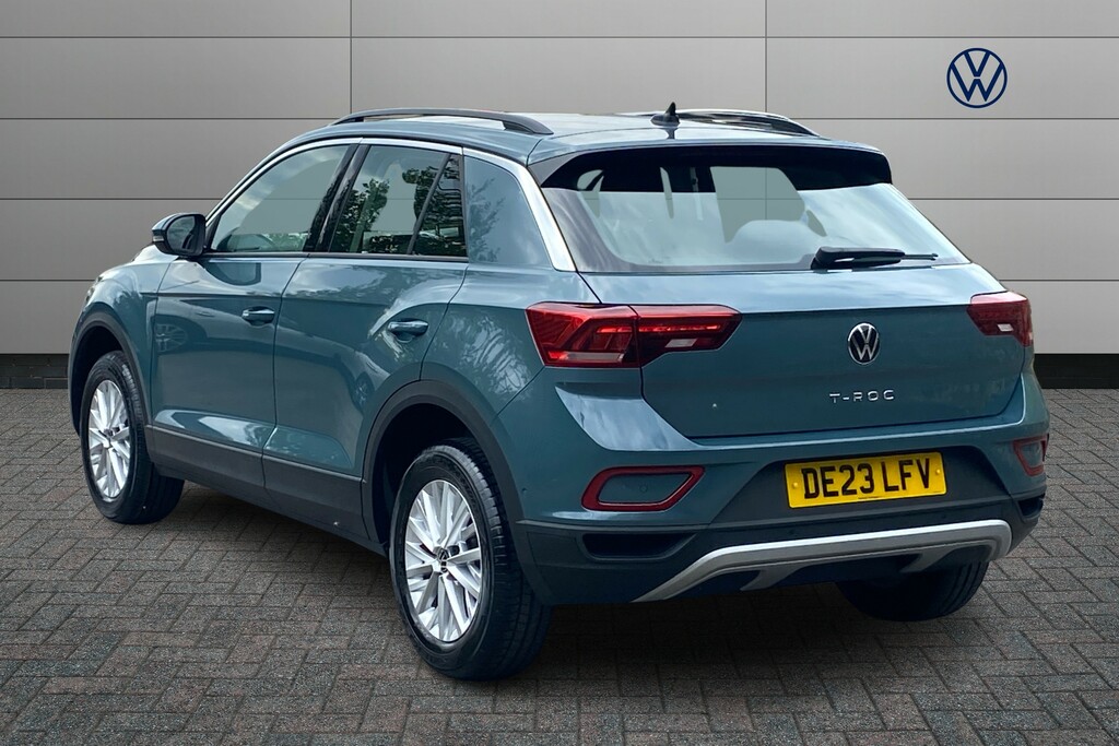 Volkswagen T-Roc 1.5 Tsi Life DE23LFV Blue #3