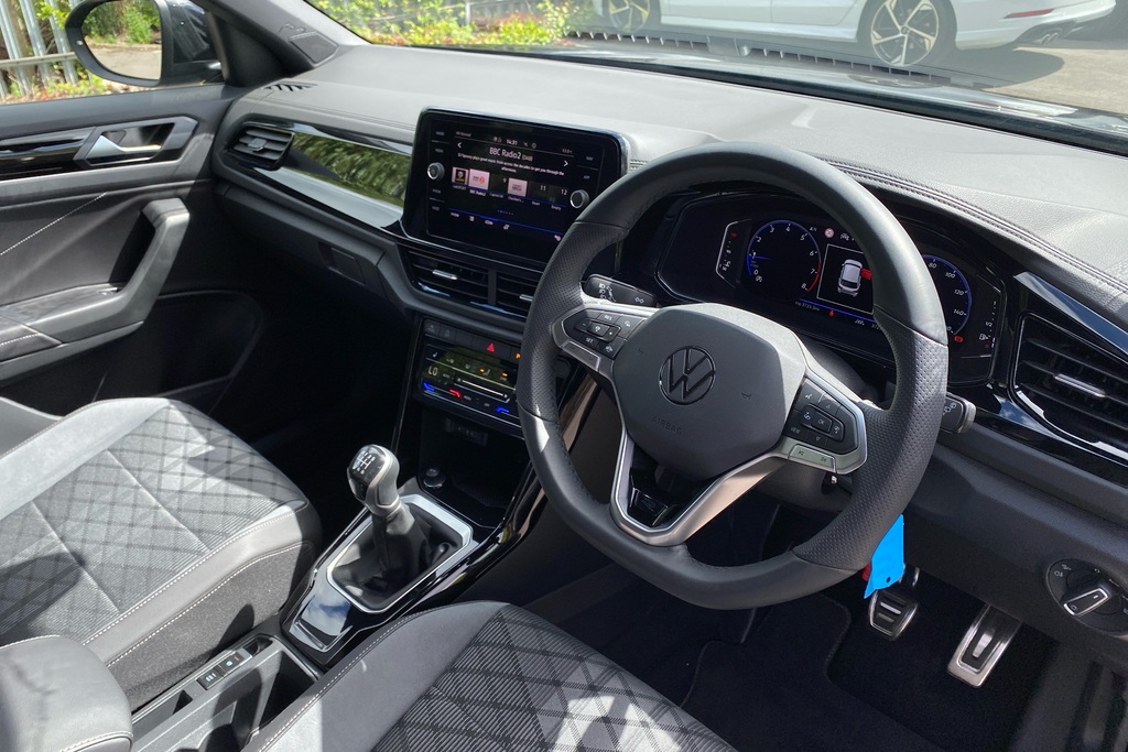 Volkswagen T-Roc 1.5 Tsi Black Edition MA75UWP Black #6