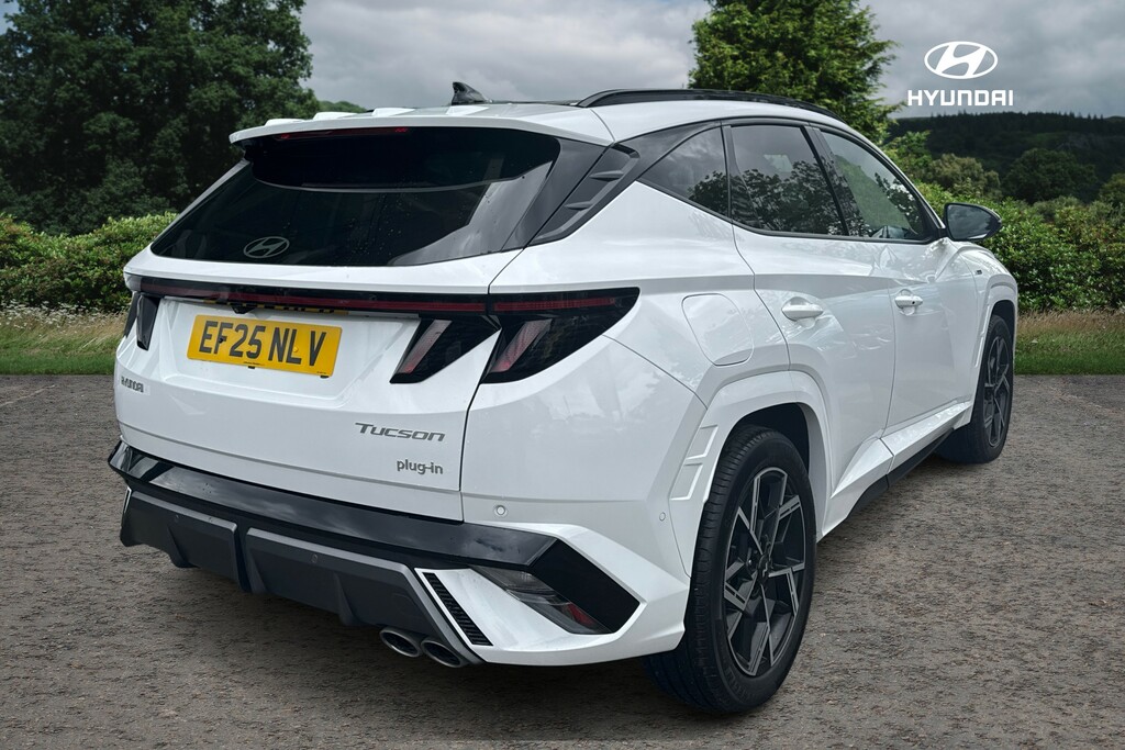 Hyundai Tucson N Line S EF25NLV White #5