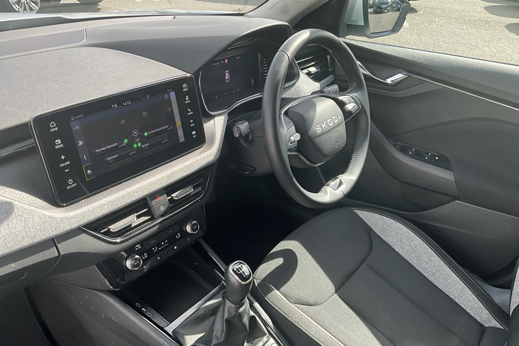 Skoda Kamiq 1.0 Tsi 95 Se Edition GL25FKF Silver #2