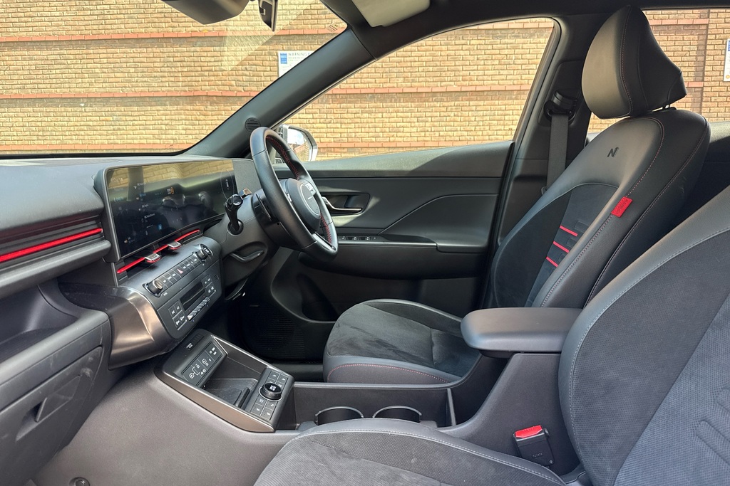 Hyundai Kona N Line S EF25MYL Black #6