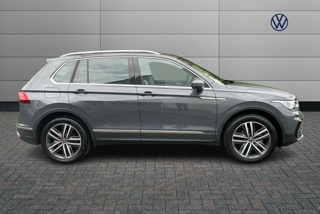 Volkswagen Tiguan 1.5 Tsi 150 Elegance Dsg LV23KXP Grey #4