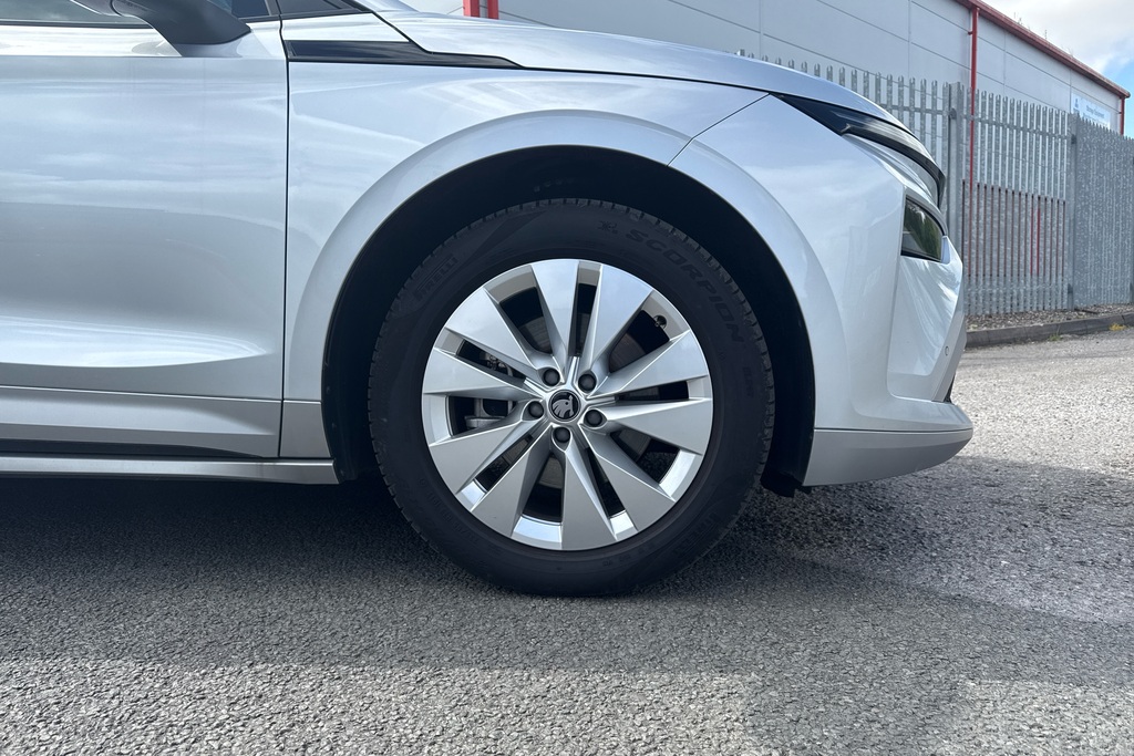 Skoda ENYAQ 150Kw 60 Se L 63Kwh GL25JXA Silver #5