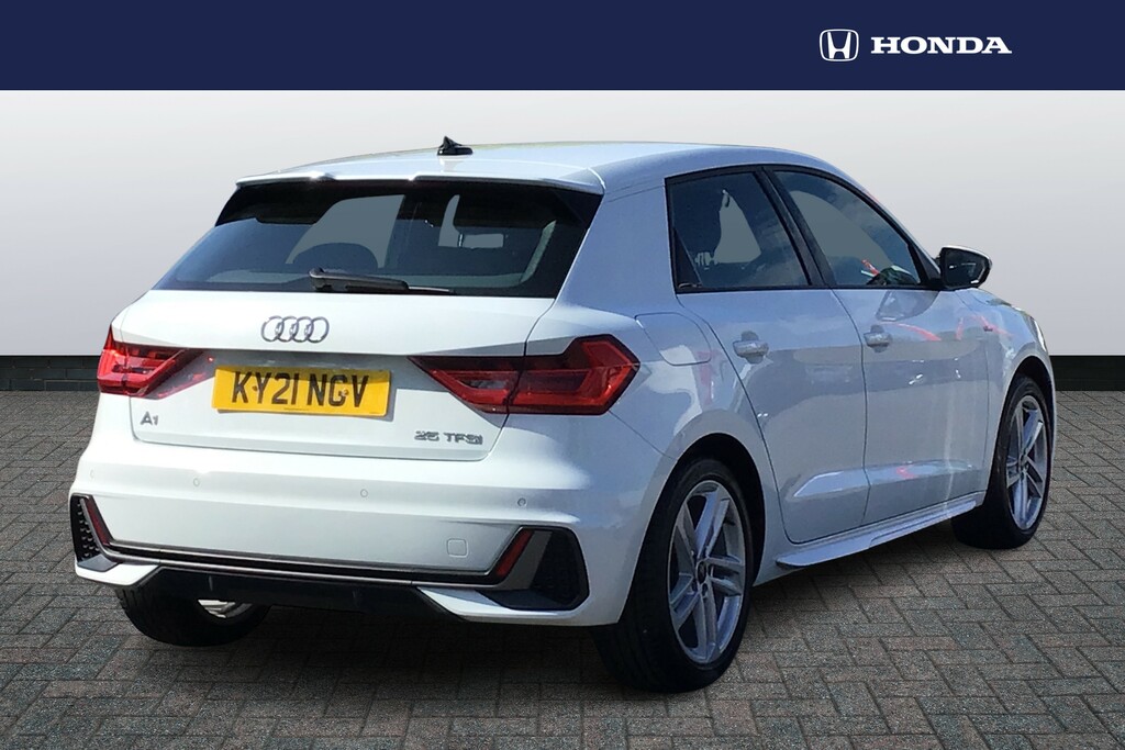 Audi A1 25 Tfsi S Line KY21NGV White #5