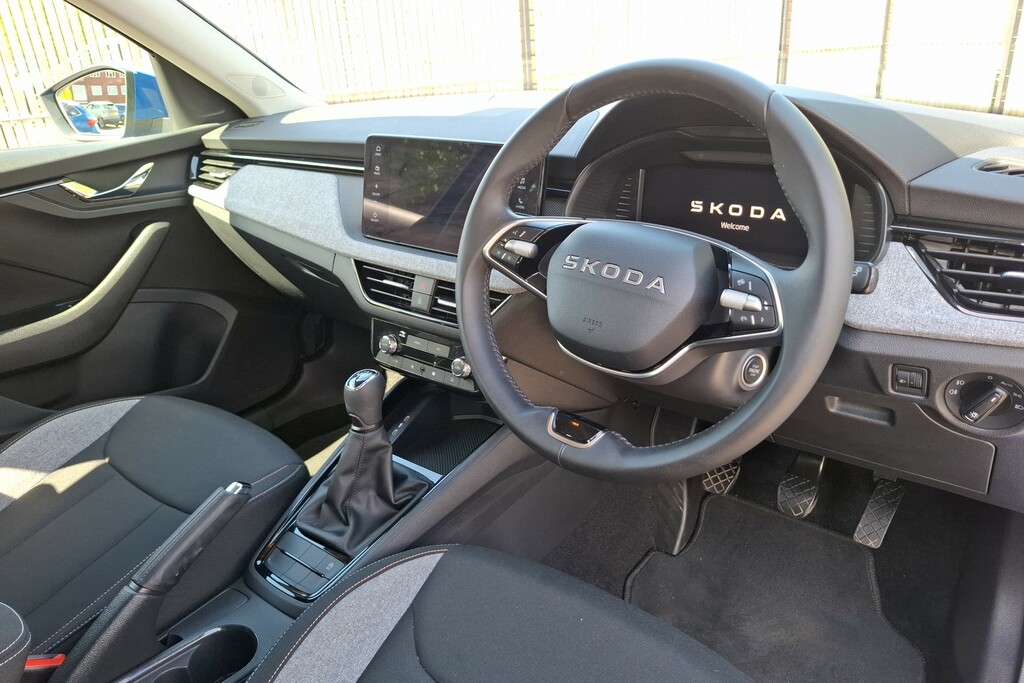 Skoda Kamiq 1.0 Tsi 95 Se Edition VE25EWF Blue #6