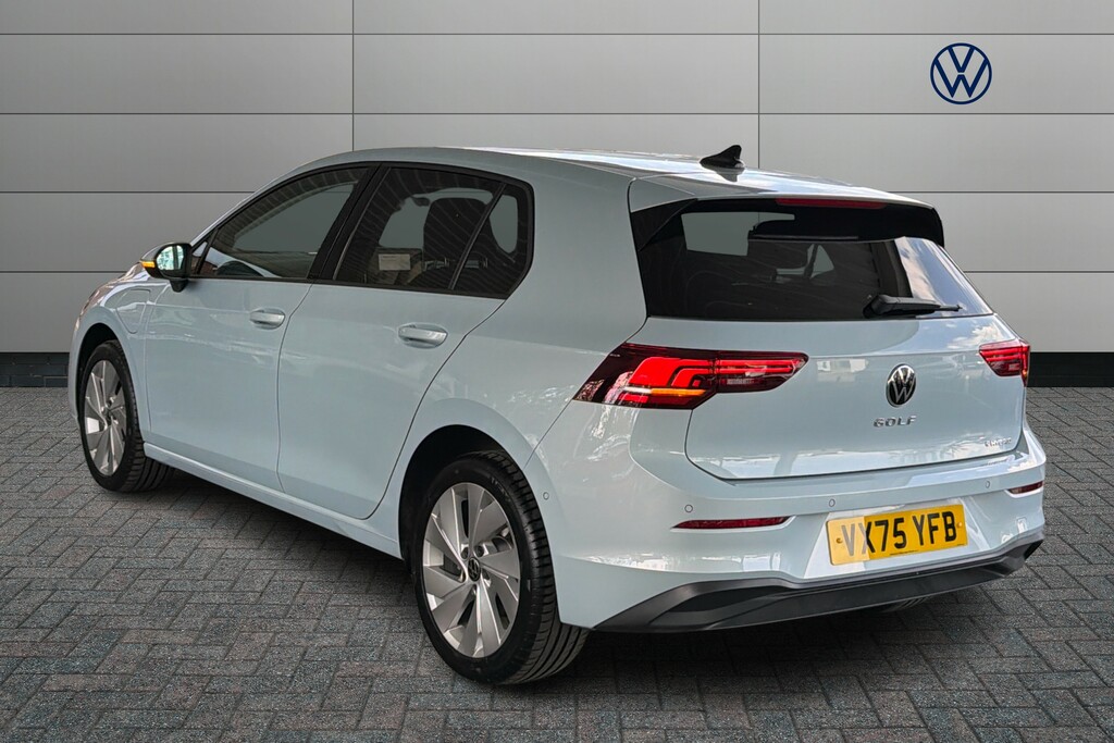 Volkswagen Golf 1.5 Tsi 204 Match Ehybrid Dsg VX75YFB Blue #3