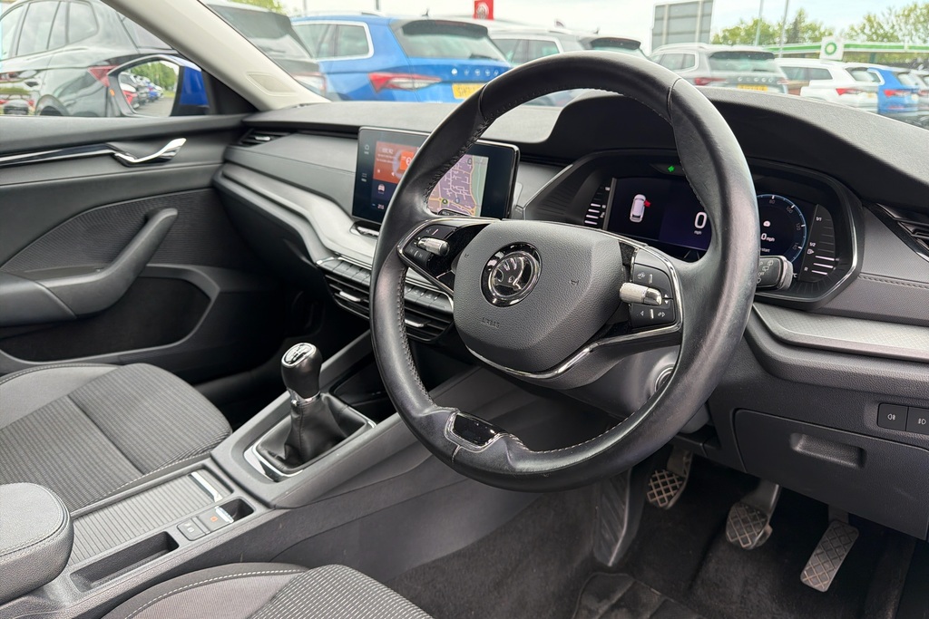 Skoda Octavia 1.0 Tsi Se Technology Blue #6