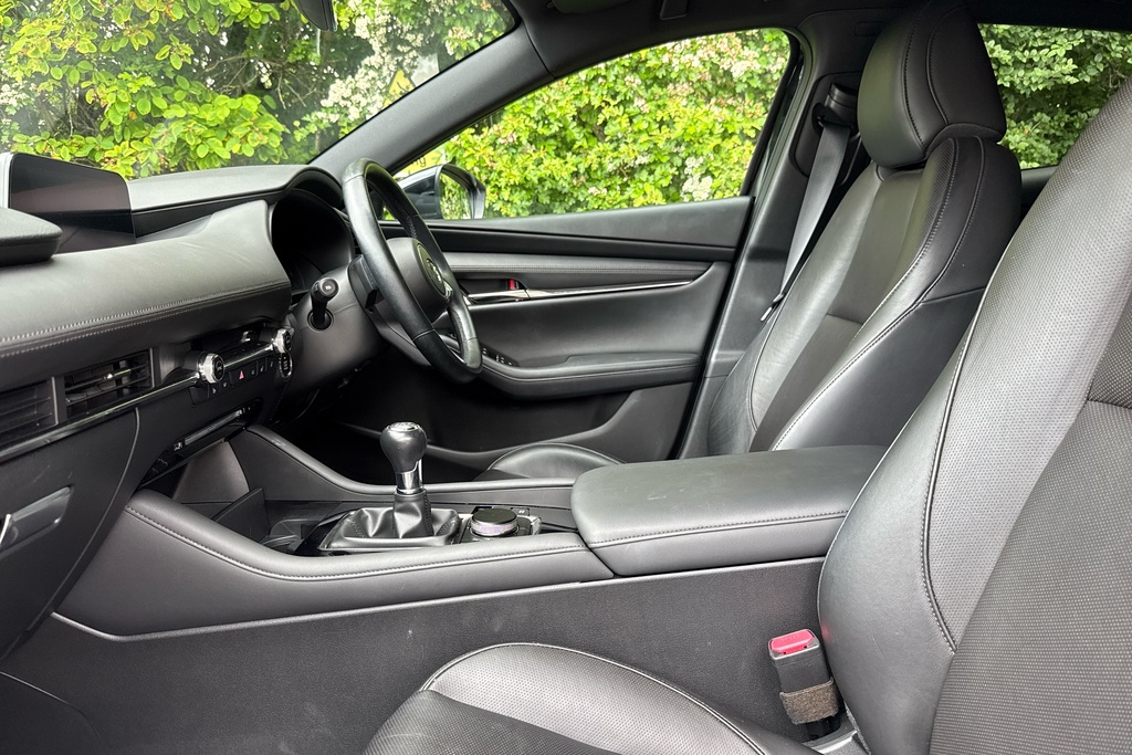 Mazda 3 2.0 Skyactiv X Mhev Gt Sport Black #6