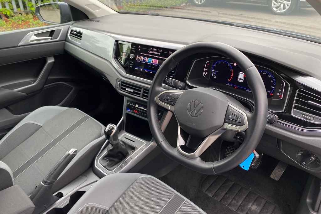 Volkswagen Polo 1.0 Tsi Style ML22URT Grey #6
