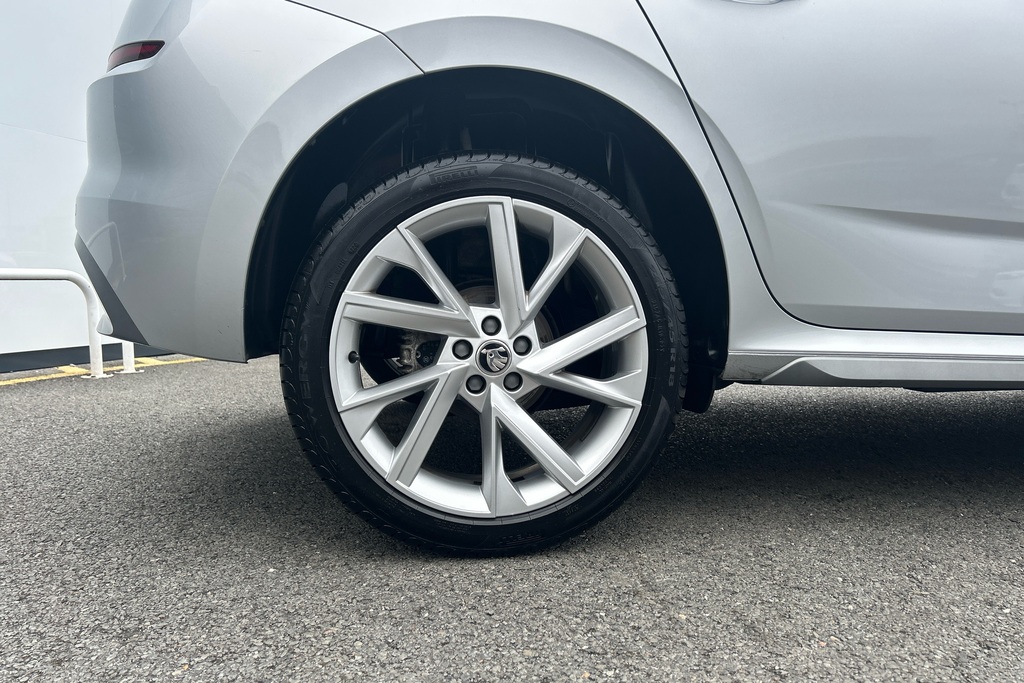 Skoda Kamiq 1.5 Tsi Se L Executive KY23XAF Silver #5