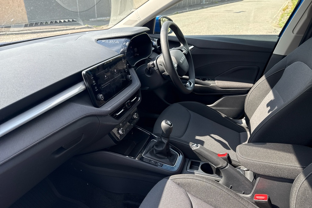 Skoda Fabia 1.0 Tsi Se Edition BW75YZZ Blue #2