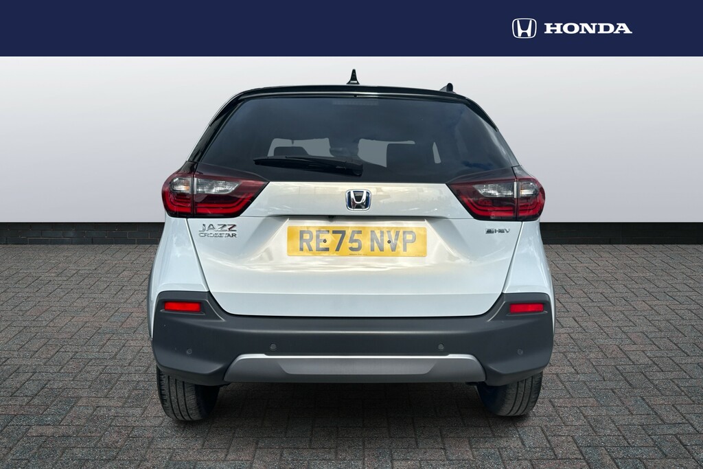 Honda Jazz 1.5 I-mmd Hybrid Crosstar Advance Ecvt RE75NVP White #6