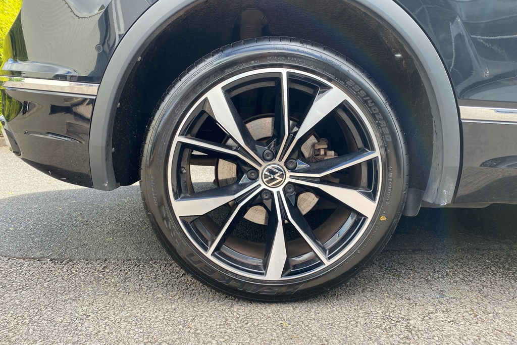 Volkswagen Tiguan 1.4 Tsi Ehybrid R-line Dsg DY72JJV Black #5