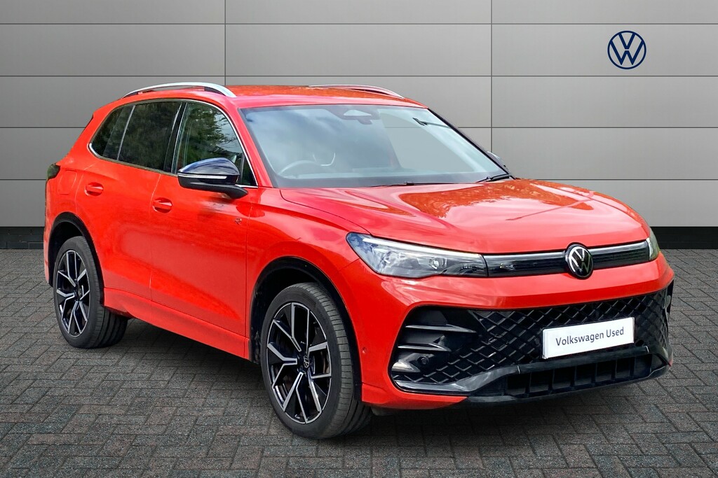 Volkswagen Tiguan 1.5 Etsi 150 R-line Dsg Red