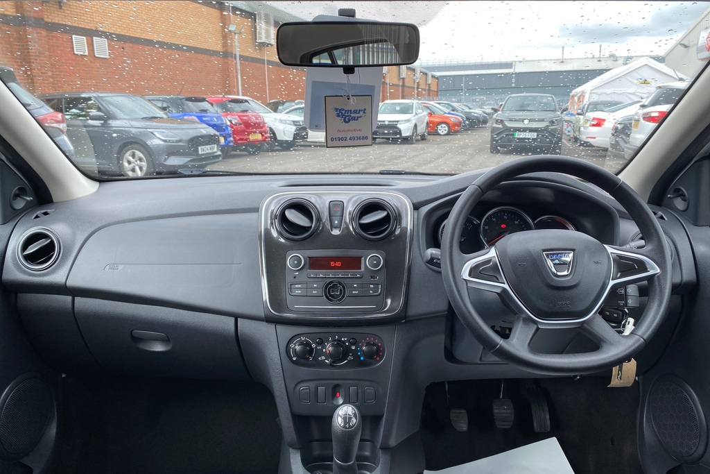 Dacia Sandero 1.0 Sce Ambiance White #3