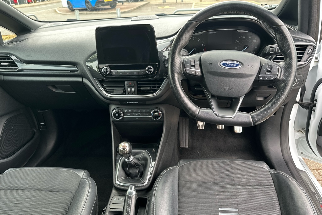 Ford Fiesta 1.0 Ecoboost St-line X DN18KZM White #3