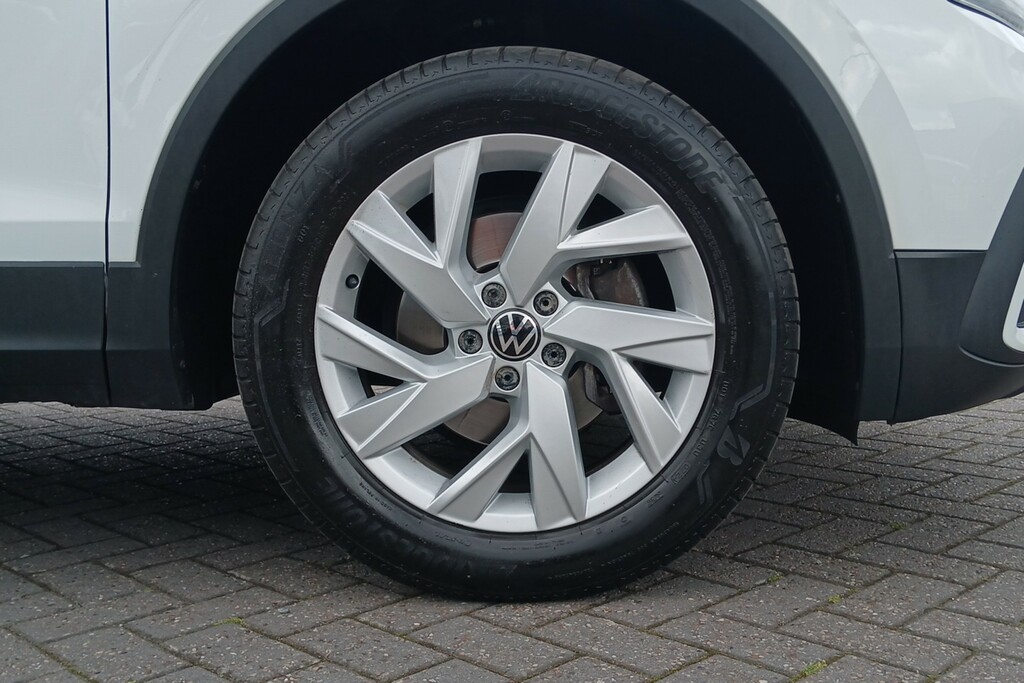 Volkswagen Tiguan Allspace 1.5 Tsi Life EX22JVL White #5