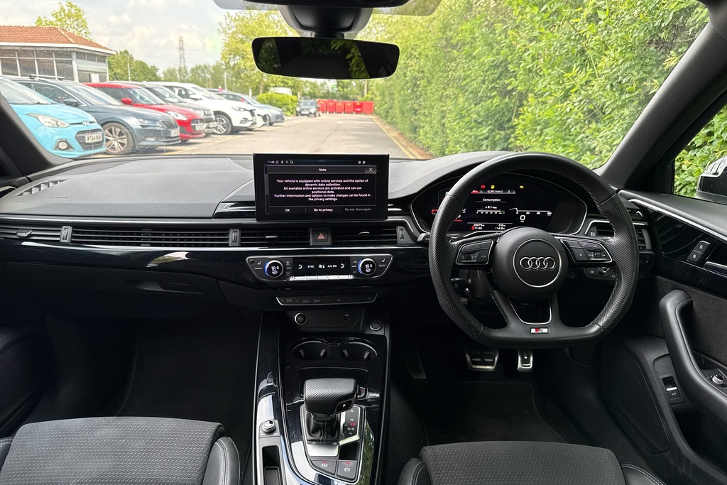 Audi A4 35 Tfsi Black Edition S Tronic ML23GCU White #3
