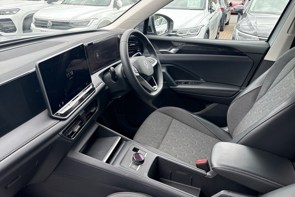 Volkswagen Tiguan 1.5 Etsi 150 Match Dsg GF75KVC Silver #2