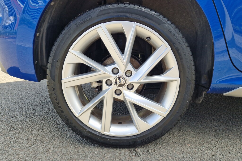 Skoda Kamiq 1.0 Tsi 110 Se L Executive GY72VRT Blue #5
