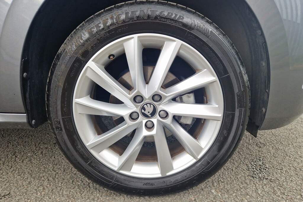 Skoda Kamiq 1.0 Tsi 95 Se Edition GD25BXR Grey #5