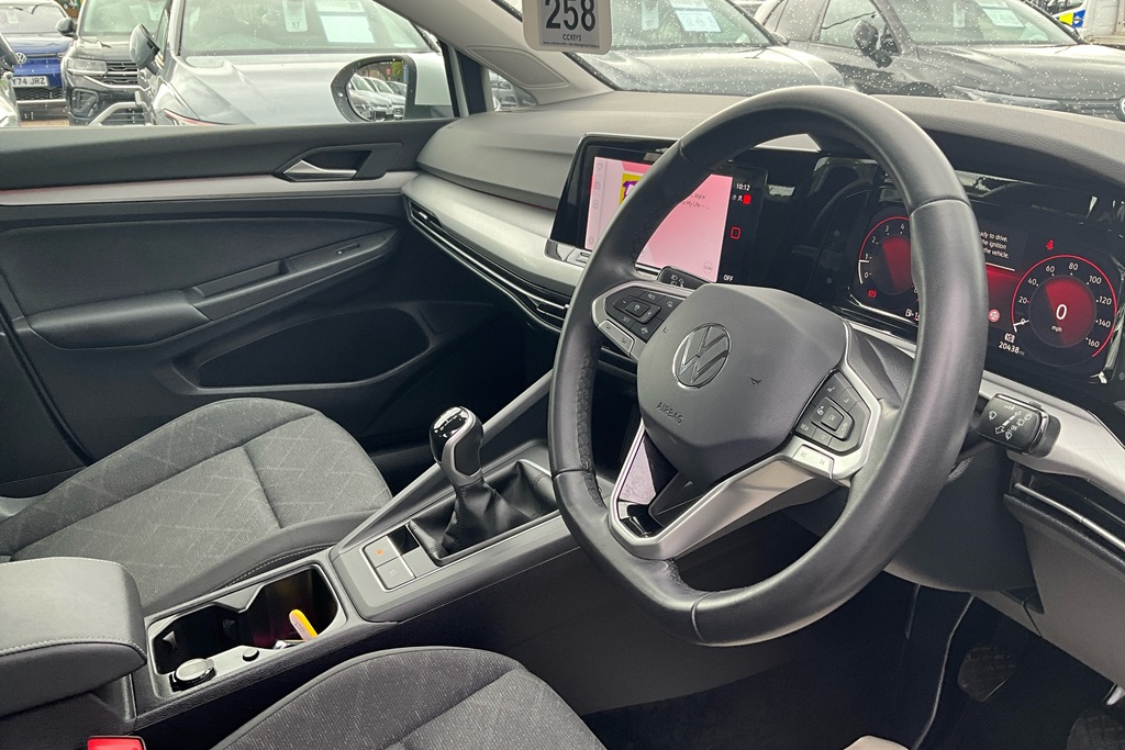 Volkswagen Golf 1.5 Tsi Life BL73YJB White #6