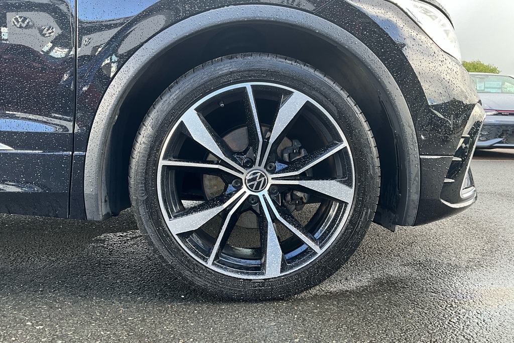 Volkswagen Tiguan 1.5 Tsi 150 R-line Dsg VE72UWO Black #5