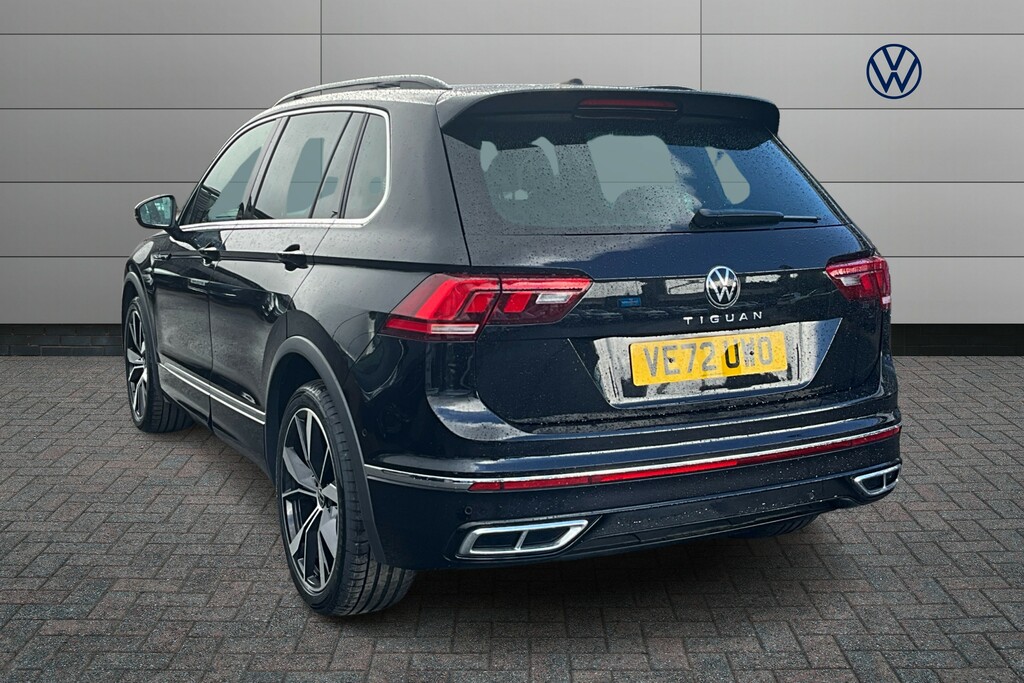 Volkswagen Tiguan 1.5 Tsi 150 R-line Dsg VE72UWO Black #3