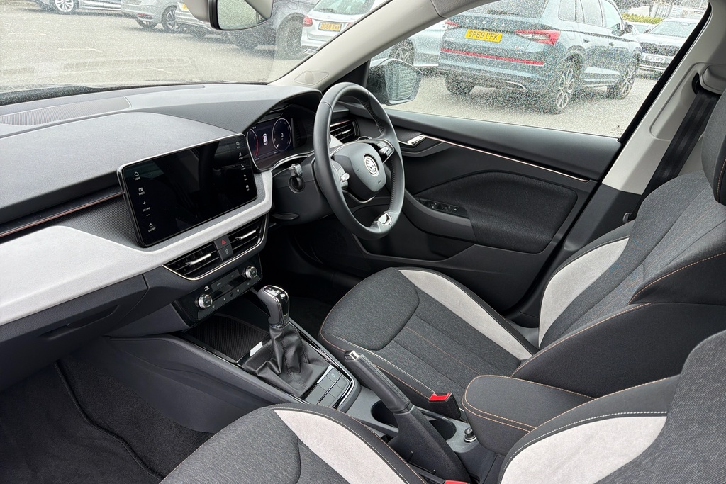 Skoda Kamiq 1.5 Tsi Se L Dsg Black #2
