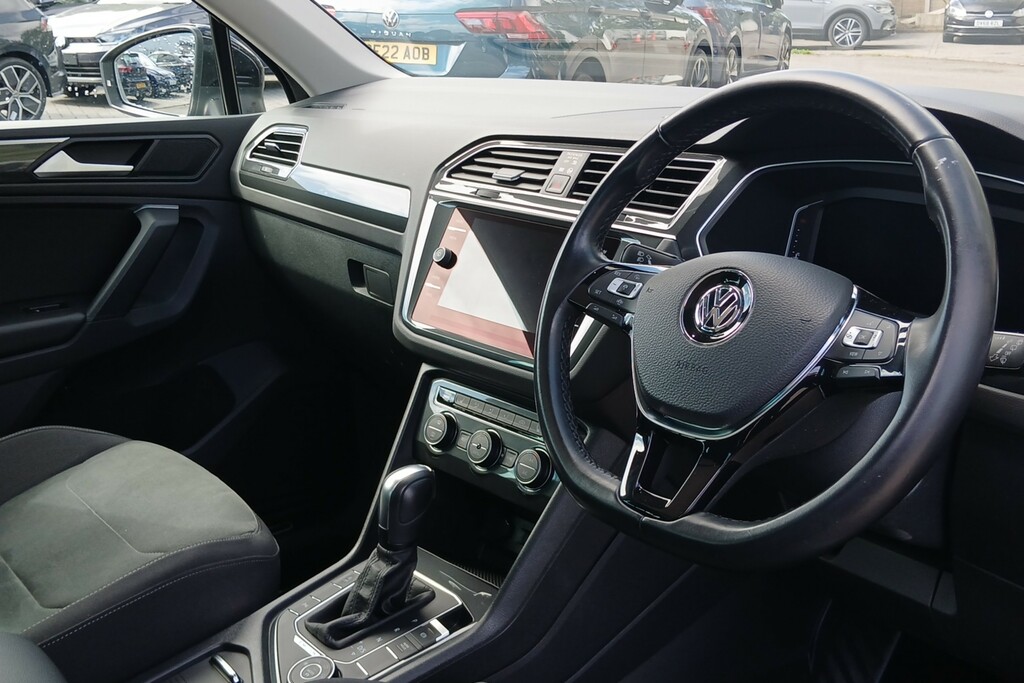 Volkswagen Tiguan 2.0 Tdi 190 4Motion Sel Dsg BG21WKN Black #6
