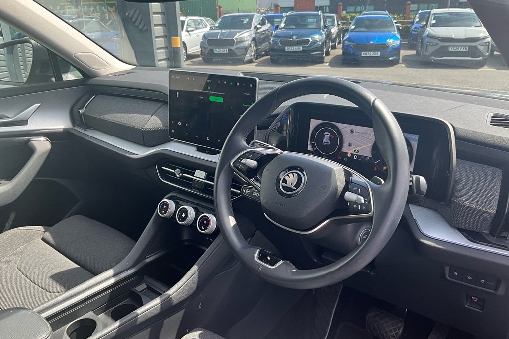 Skoda Kodiaq 1.5 Tsi E-tec Se Dsg 7 Seat DG74BBZ Grey #6