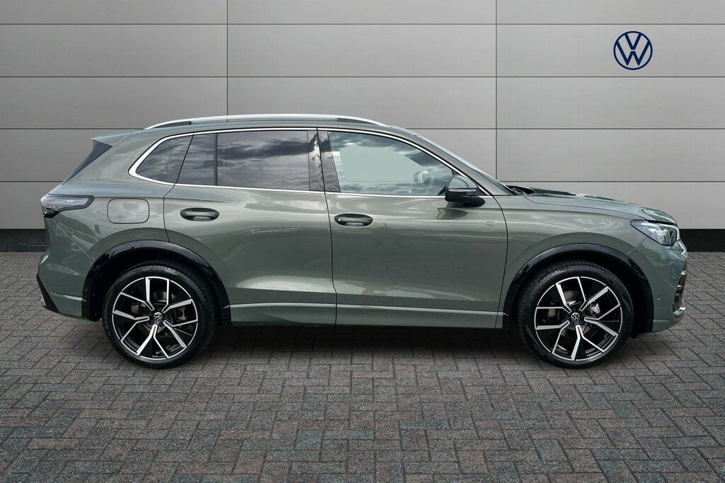 Volkswagen Tiguan 1.5 Etsi 150 R-line Dsg BG25KYV Green #4