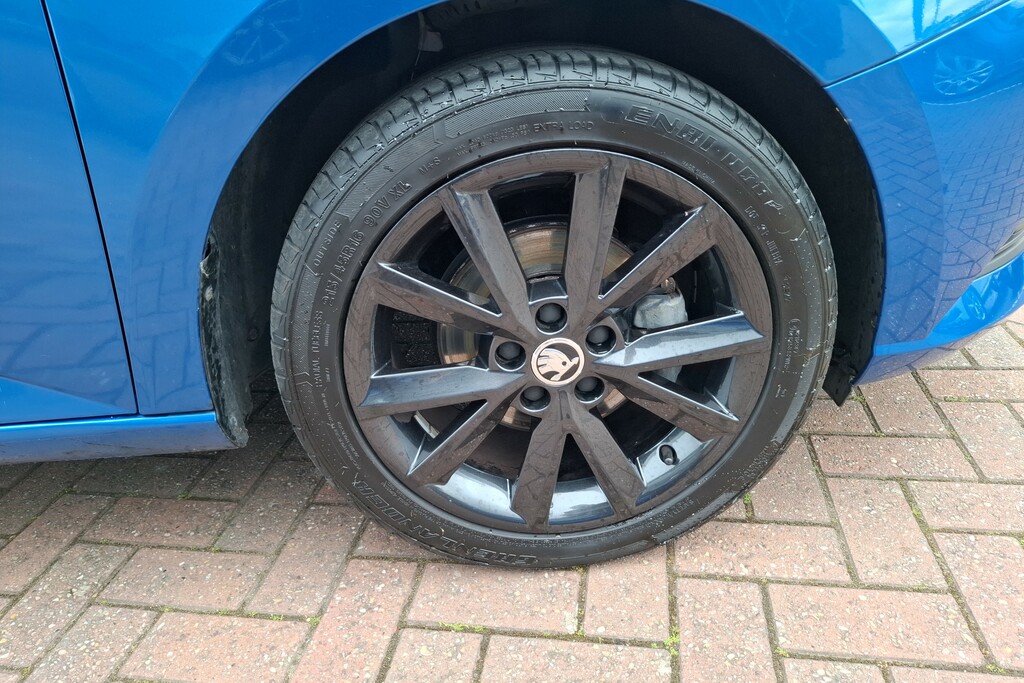 Skoda Fabia 1.0 Tsi Colour Edition VK18XYM Blue #5