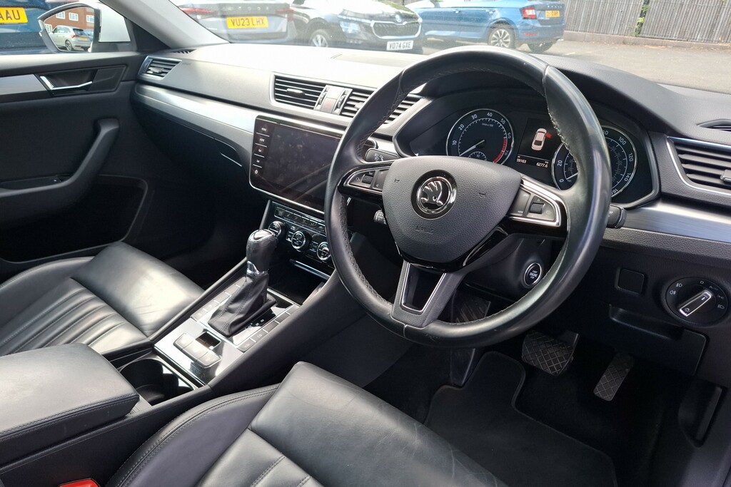 Skoda Superb 1.5 Tsi Se L Executive Dsg DA19LSU White #6