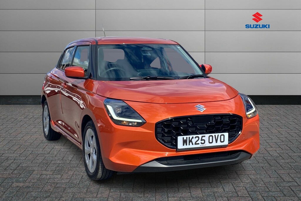 Suzuki Swift 1.2 Mild Hybrid Motion Orange