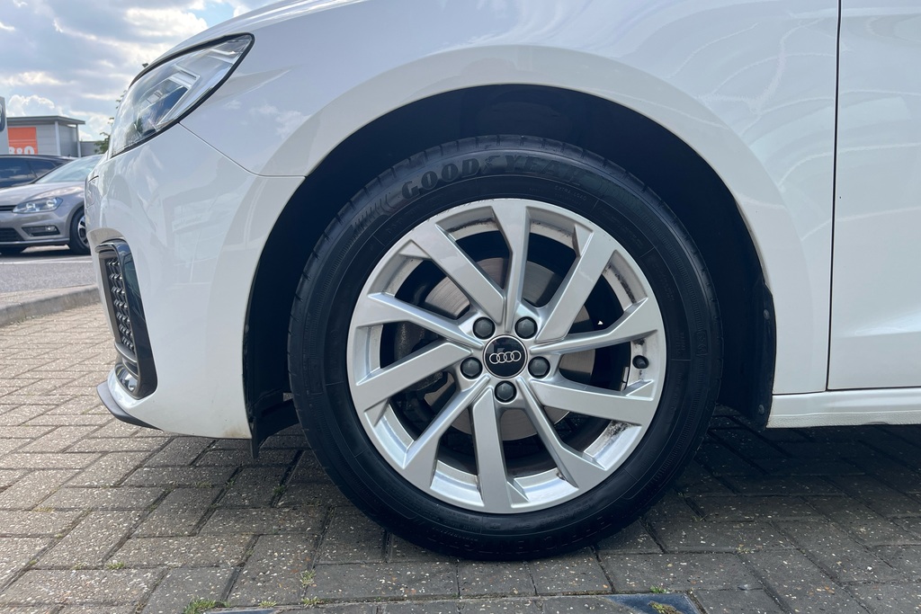 Audi A1 30 Tfsi Sport FT24SXU White #5