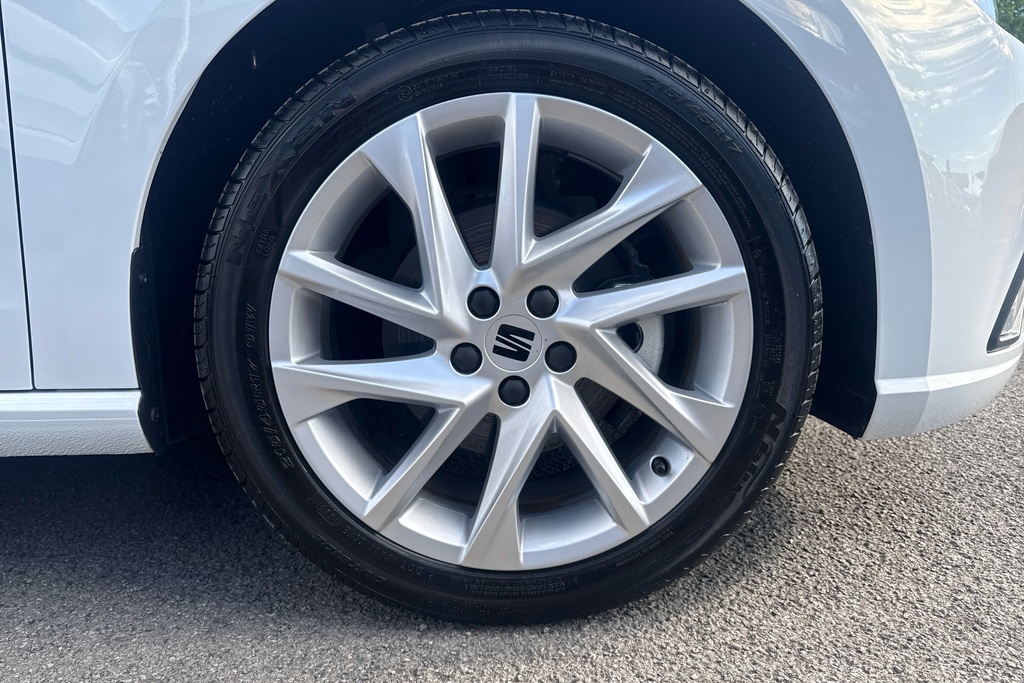 Seat Ibiza 1.0 Tsi 115 Fr Dsg White #5