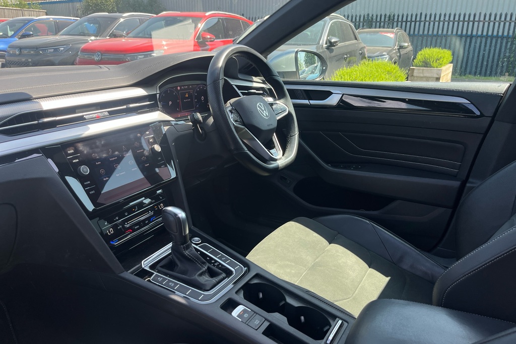 Volkswagen Arteon 2.0 Tdi R-line Dsg Silver #2