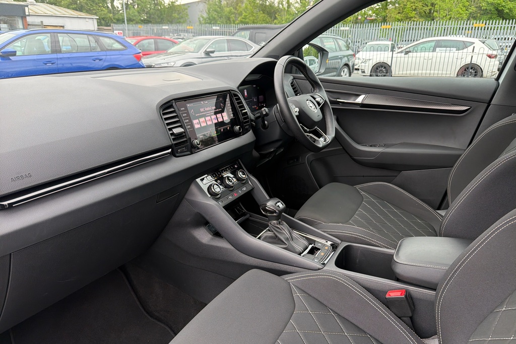 Skoda Karoq 2.0 Tsi Sportline 4X4 Dsg Silver #2