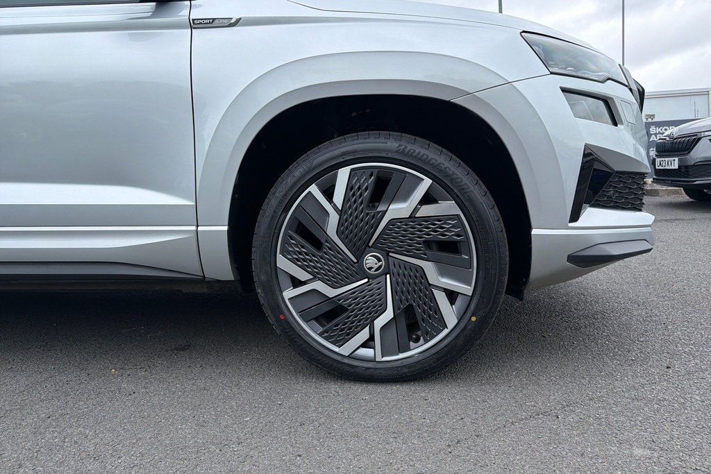 Skoda Karoq 2.0 Tsi Sportline 4X4 Dsg Silver #5