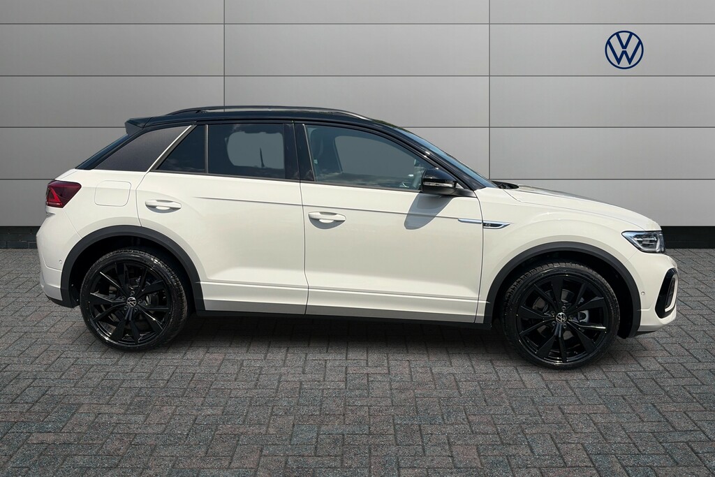 Volkswagen T-Roc 1.5 Tsi Black Edition Plus BJ26LHB Black #4