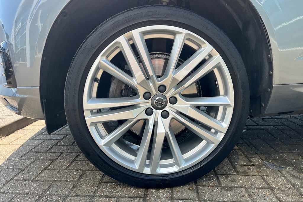 Volvo XC60 2.0 T5 250 R Design Pro Awd Geartronic KX68SYY Grey #5