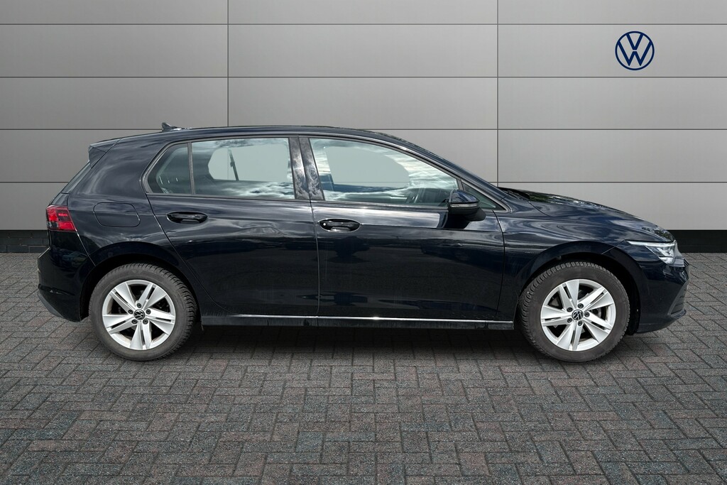 Volkswagen Golf 1.5 Tsi Life BT20RDZ Black #4