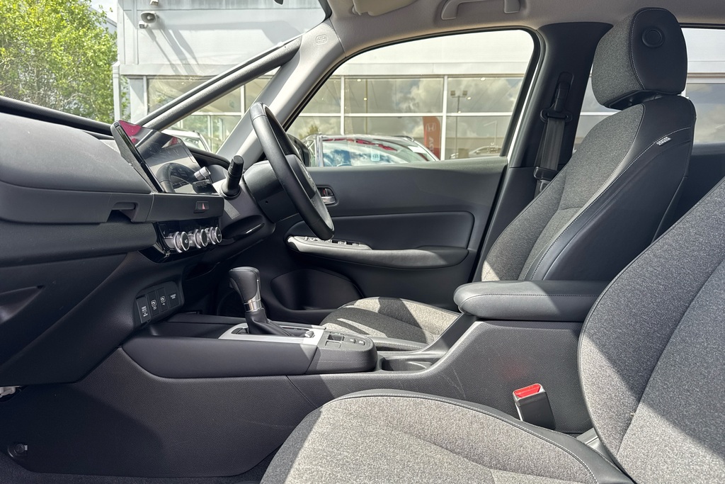 Honda Jazz 1.5 I-mmd Hybrid Ex Ecvt LJ23YCY White #6