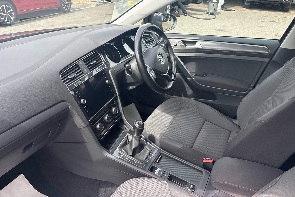 Volkswagen Golf 1.6 Tdi Se Nav VO67KRX Grey #2
