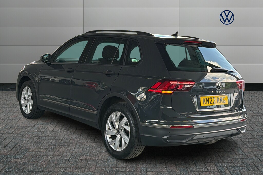 Volkswagen Tiguan 1.5 Tsi 150 Life Dsg KN22KMG Grey #3