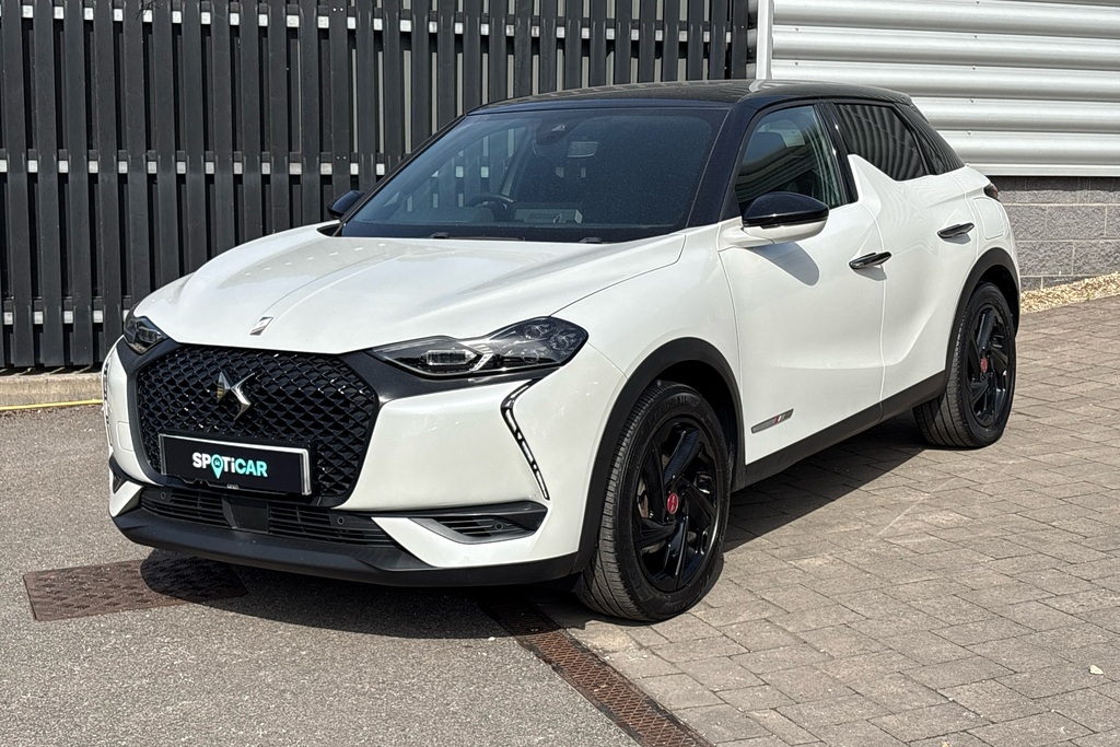 DS DS 3 Crossback E-tense 50Kwh Performance Line Crossback CF71XGO White #5