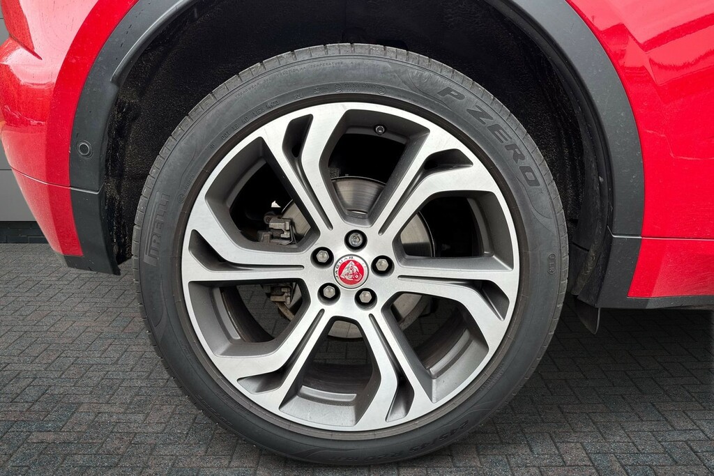 Jaguar E-Pace 2.0D 180 First Edition OV18KNC Red #5