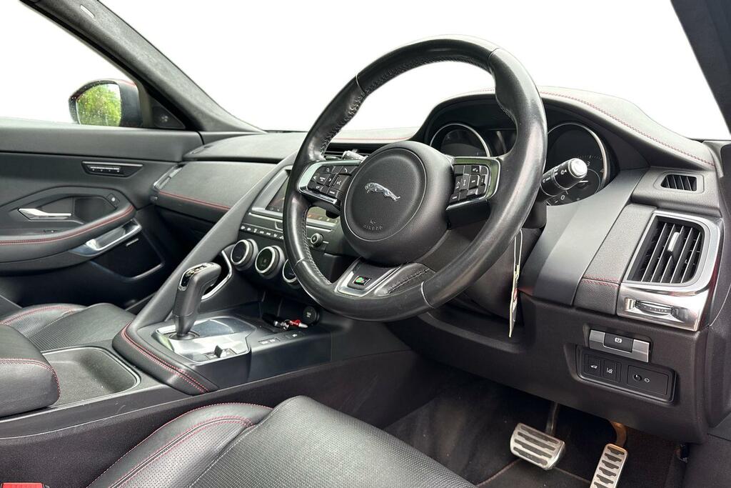 Jaguar E-Pace 2.0D 180 First Edition OV18KNC Red #6